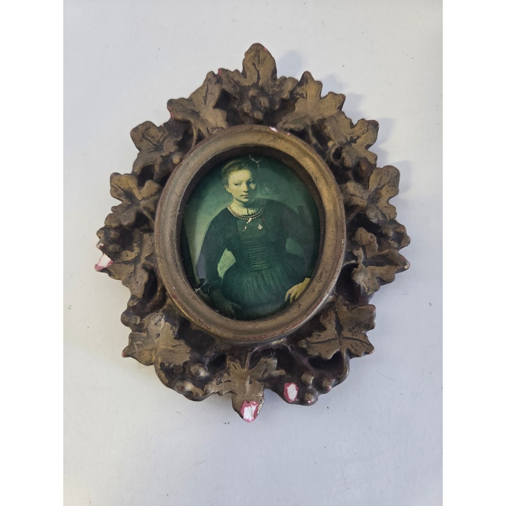 Vintage Ornate Gold Oval Portrait Frame Renaissance Style Wall Decor Small